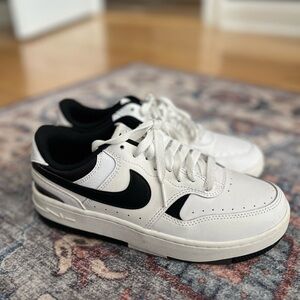 Nike Black and White Athletic Shoes